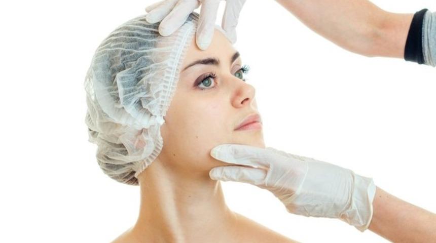 Türk Dermatoloji Derneği uyardı! Yanlış uygulama körlüğe neden oluyor!