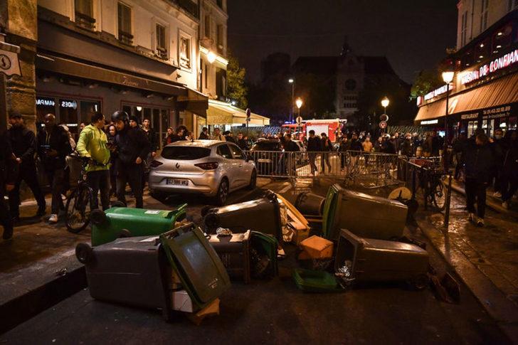 Fransa sokakları yangın yerine döndü! Emeklilik reformunun onaylamasının ardından protestolarda tansiyon yükseldi G1