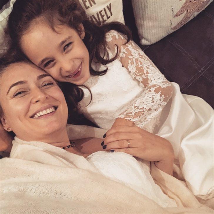 Ceyda Düvenci'yi şaşırtan sürpriz! G1