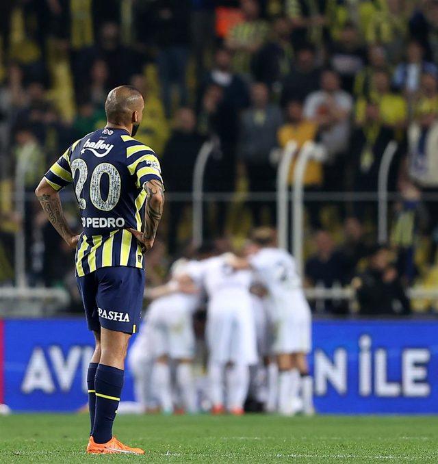 AA-20230415-30863726-30863720-FENERBAHCE_MKE_ANKARAGUCU (Large)