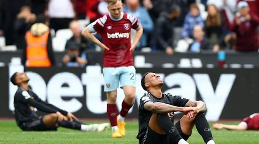 Premier Lig lideri Arsenal, West Ham ile 2-2 berabere kaldı