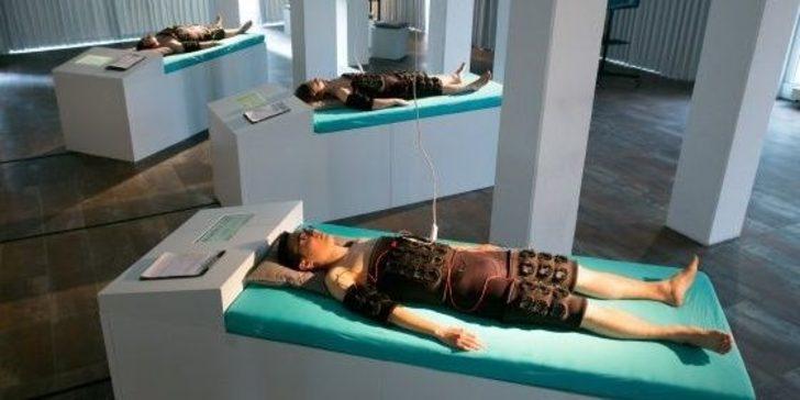 Sadece yatarak para kazanıyorlar! G1