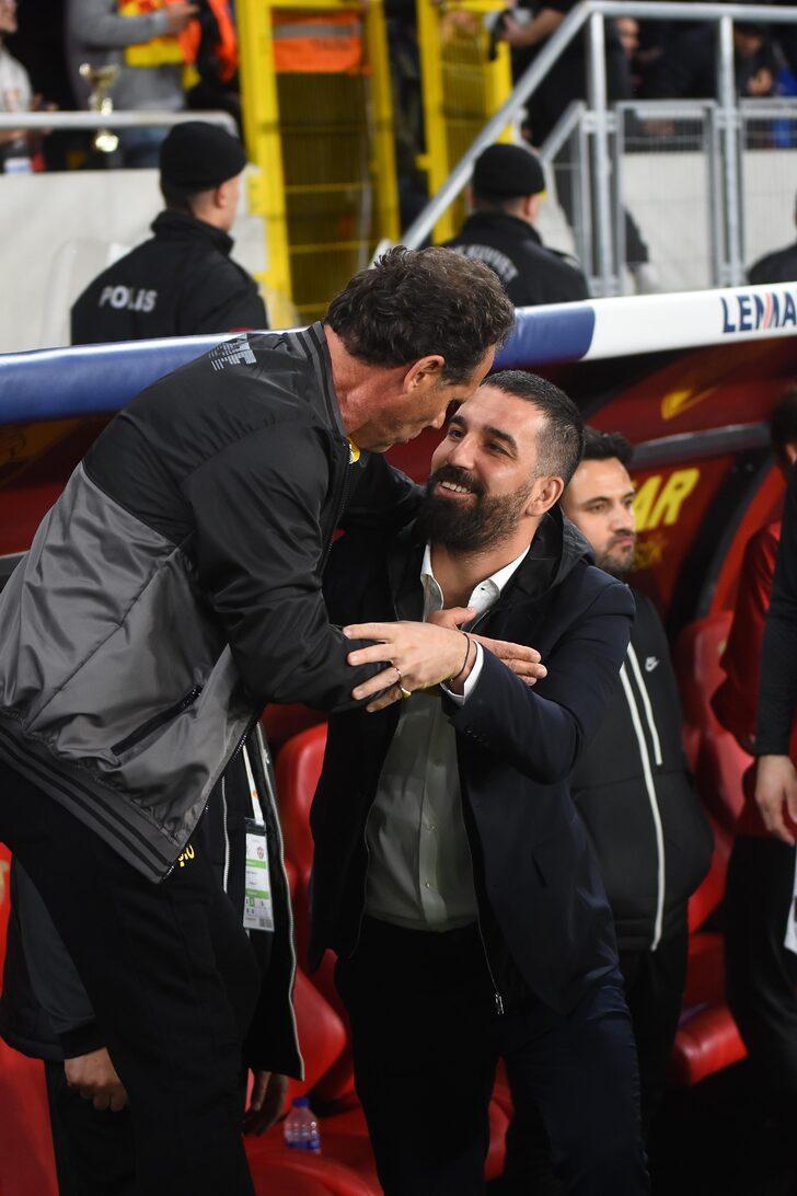 Arda Turan Göztepe karşısında ilk maçına çıktı, Eyüpspor 90 dakikada şut dahi çekemedi! G5