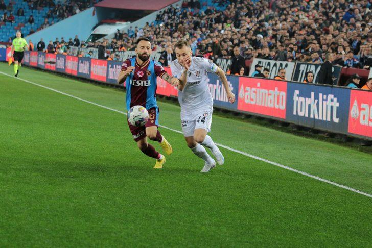 Şenol Güneş 0-0 biten Trabzonspor maçı sonrası iki oyuncusu için öyle şeyler söyledi ki... "Bu kadar kötü oynayamazlar" G3