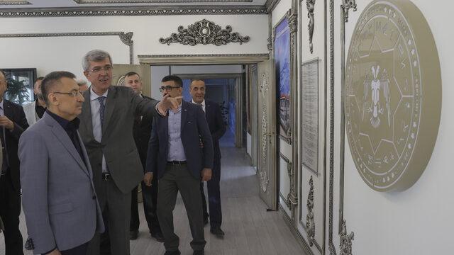 Cumhurbaşkanı Yardımcısı Oktay, Beypazarı'nda vatandaşlarla iftarda bir araya geldi: