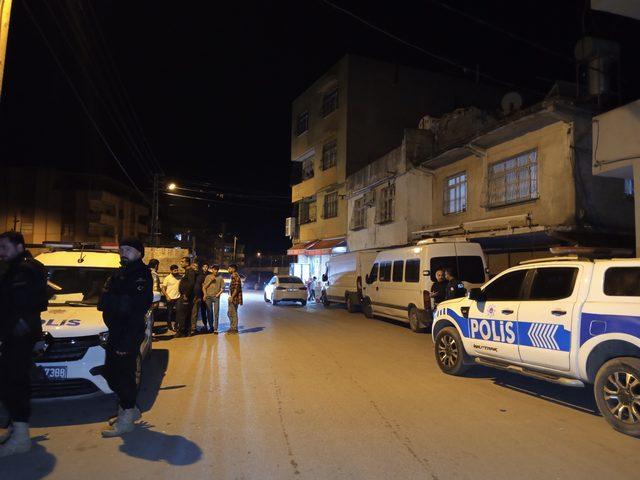Adana'da arkadaşını yanlışlıkla tüfekle vurarak öldürdüğü öne sürülen çocuk gözaltına alındı
