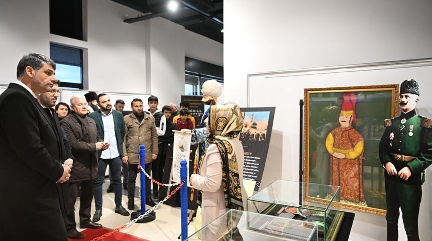 Kartepe’de kutsal emanetler sergisi ilgi görüyor