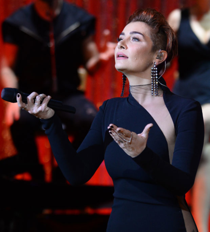 Ahmet Kural'ın ailesi müstakbel gelinleriyle tanıştı  G4