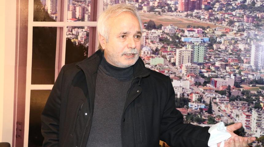 Saadet Partisi'nden istifa edip AK Parti'ye geçti! "Erdoğan için var gücümle çalışacağım"