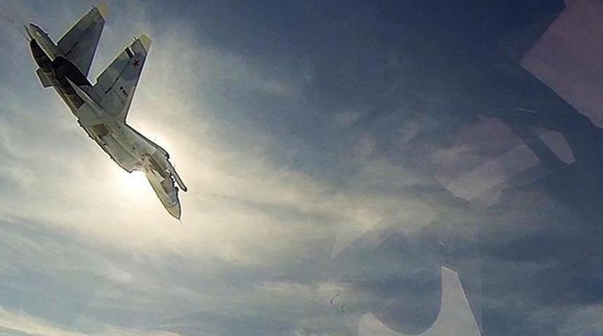 Havada tehlikeli yakınlaşma! İngiliz ve Alman jetlerinden, Rus savaş uçaklarına engelleme