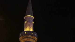 Yer: Zonguldak! Bu kez ezan geç okundu, herkes telefona sarıldı