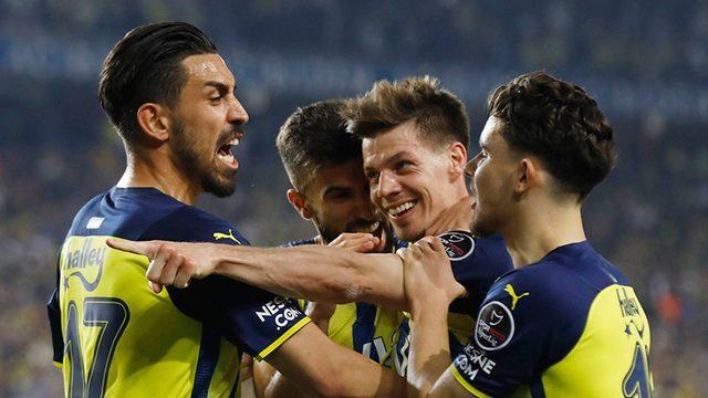 Fenerbahçe'ye Altay Bayındır'ın ardından bir şok daha! Miha Zajc Başakşehir maçında yok