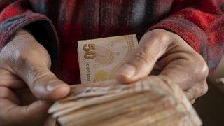 Memur emekli maaşları için Cumhurbaşkanı Erdoğan’a dilekçe! 3600 ek göstergeden yararlanamayanlar…