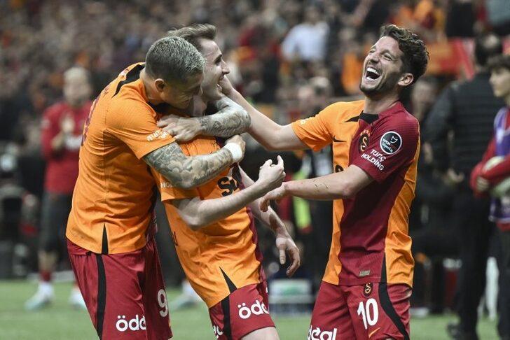 Spor yazarlarından Süper Lig için şampiyonluk yorumu! Galatasaray için tarih verdiler G4