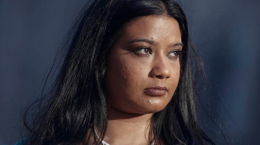 Adını internete yazdığında çıkan sonuçlara inanamadı! “Varlığını bile bilmediğim müstehcen fotoğraflar buldum”