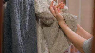 Sertleşmiş havluları pamuk gibi yumuşacık yapıyor! Sertleşen havluları yumuşatmak için...