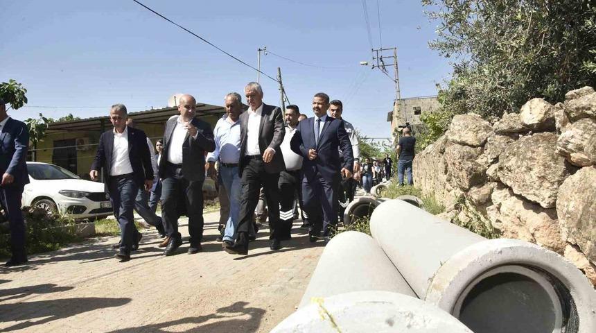 Adana Sarıçam’da 24 bin metrelik kanalizasyon hattı döşeniyor