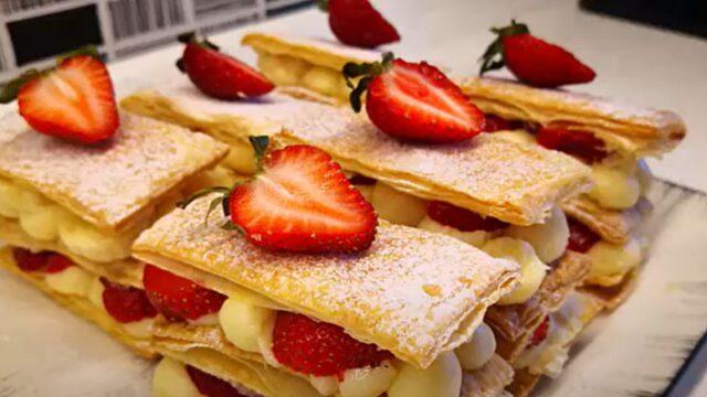 Gelinim Mutfakta çıtır kat pasta tarifi! Pratik çıtır kat pasta nasıl yapılır?