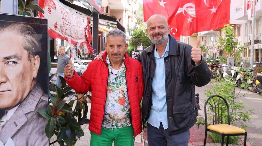 Marmaris’teki ’105 Sokak’ta 23 Nisan geleneği bu yıl da bozulmayacak