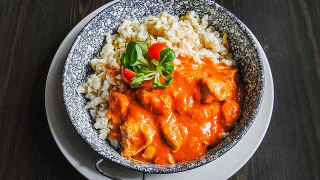 Vazgeçilmeziniz olacak Csirke Paprikas tarifi! Zuhal Topal'la Yemekteyiz Csirke Paprikas nasıl yapılır, malzemeleri neler?