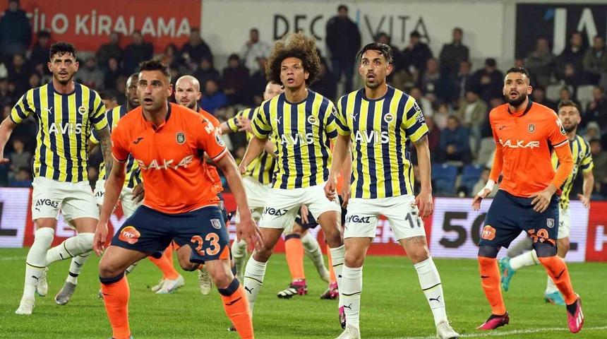 MAÇ SONUCU: Fenerbahçe, 90+3'te geri döndü! Joao Pedro, sarı - lacivertlilere hayat verdi...