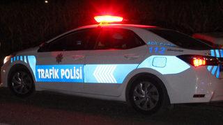 Adana'dan acı haber! İki otomobilin çarptığı trafik polisi şehit oldu