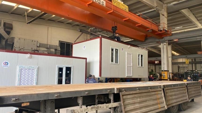 K&uuml;tahya 30 Ağustos OSB&rsquo;den depremzedelere konteyner desteği