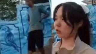 Taciz anlarını saniye saniye kaydetti! Hindistan’da Koreli turiste cinsel organını teşhir eden adam tutuklandı