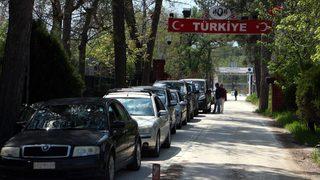 Yunanistan'dan Edirne'ye akın ettiler: 300 euro harcayarak alışveriş yapacağız
