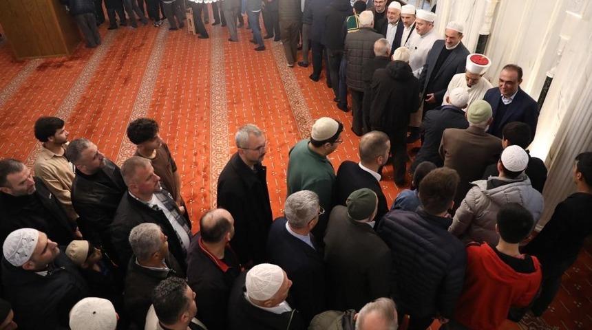 Vali Vekili Çakmak Düzcelilerin Ramazan Bayramı’nı kutladı