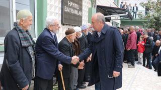 Cumhurbaşkanı adayı İnce, bayram namazını memleketinde kıldı