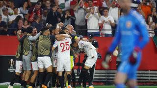 Fenerbahçe'ye az kalsın elenecek olan Sevilla, Manchester United'ı darmadağın etti!