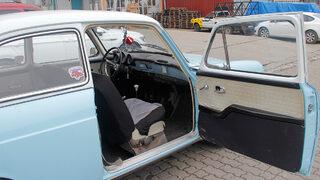 Gözü gibi baktı, 150 bin lira masraf yaptı! 1962 model aracına istediği fiyat dudak uçuklattı