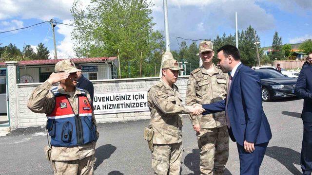 Siirt’te şehit aileleri ve afetzede aileler yalnız bırakılmadı