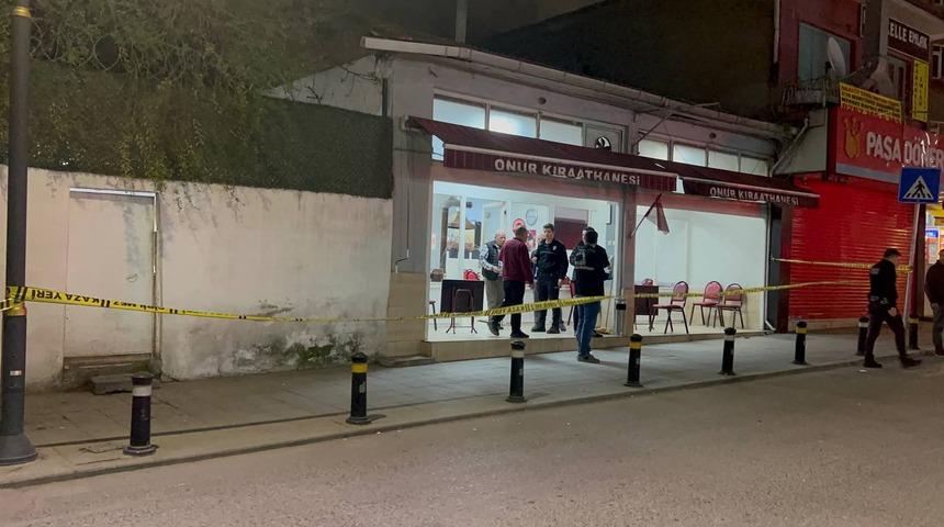 Kocaeli'de iki grup arasında çıkan kavgada 4 kişi yaralandı