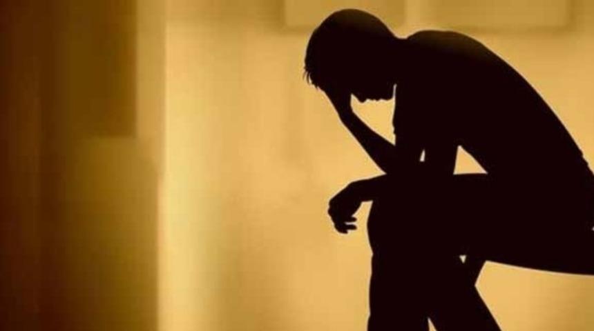 İzmir'de kan donduran iddia! 7 erkek &ouml;ğrenciye tecav&uuml;z etti