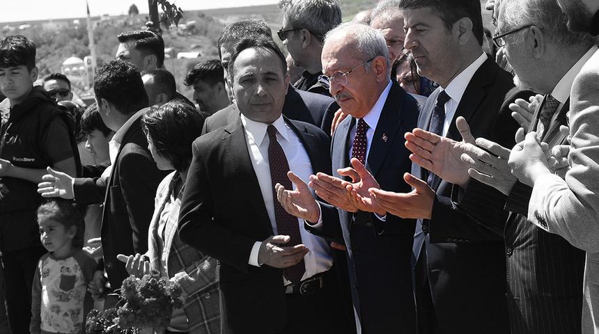 Kılıçdaroğlu'na mezarlıktaki sözlü tepki öncesi uyarı gelmiş! '7-8 kişilik grup' detayı dikkat çekti: "Bizi takip ediyorlardı, 'Türbede de hazırlık var' dendi"