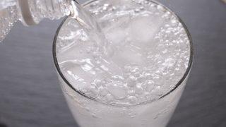 Ağzınıza bile sürmeyin! Bu içecek milyonlarca kişinin erken ölüm riskini artırıyor