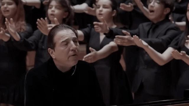 Fazıl Say'dan Cumhuriyetin 100. yılına özel marş! 'Marşımızı paylaşmak benim için mutluluktur'