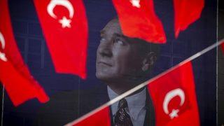 Üç büyüklerden 23 Nisan mesajı