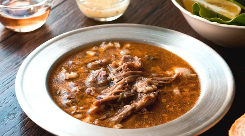 Gaziantep usulü beyran çorbası tarifi! Yemek davetlerinin vazgeçilmezi beyran çorbası nasıl yapılır?