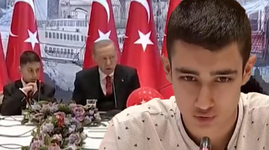 Cumhurbaşkanı Erdoğan ile buluşan depremzede çocuktan gündem olan sözler! 'Ben olsam ilk olarak TFF Başkanı'nı değiştiririm'