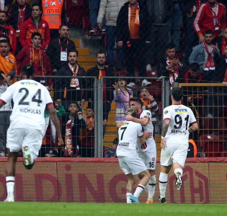 Galatasaray Karagümrük maçının ardından usta isimden dikkat çeken yorum! "Bir puan şampiyon yapacak" G3