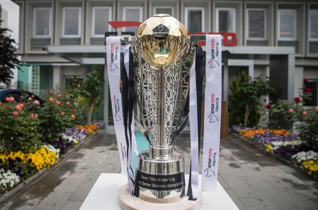 Galatasaray berabere kaldı, şampiyonluk hesapları karıştı! Şimdi ne olacak? İşte S&uuml;per Lig'de g&uuml;ncel puan durumu 