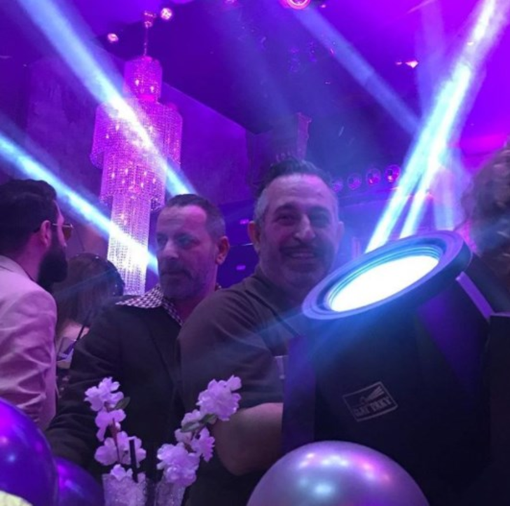 Hem eski eşi hem de sevgilisiyle! 18 yıl öncesine gittiler G2