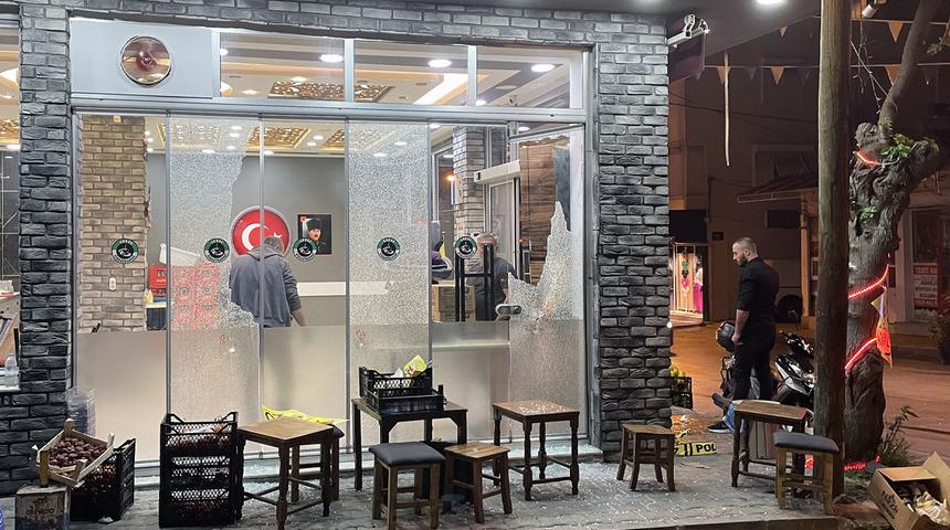 Kıraathanede oturan husumetlilerine kurşun yağdırdı: 1 kişi öldü, 5 kişi yaralandı