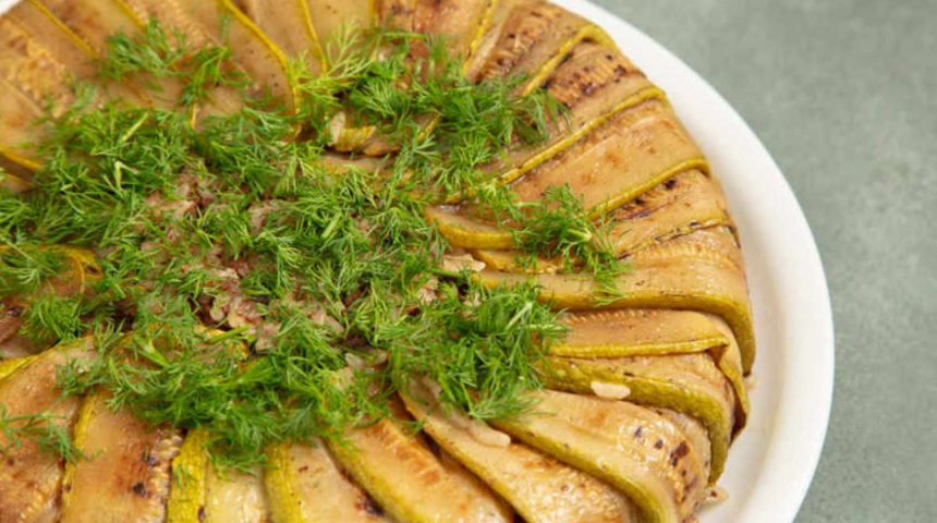 Gelinim Mutfakta kabak kapama tarifi! Herkesin tarifini isteyeceği kapak kapama nasıl yapılır?