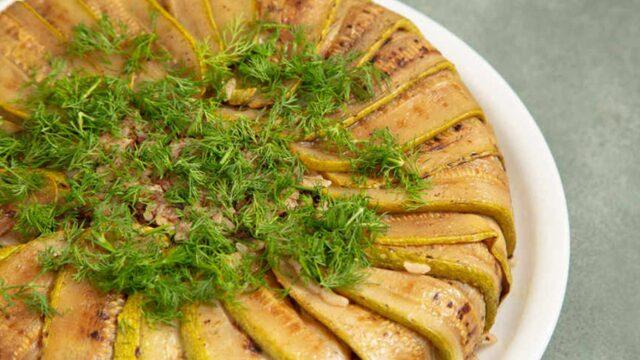 Gelinim Mutfakta kabak kapama tarifi! Herkesin tarifini isteyeceği kapak kapama nasıl yapılır?