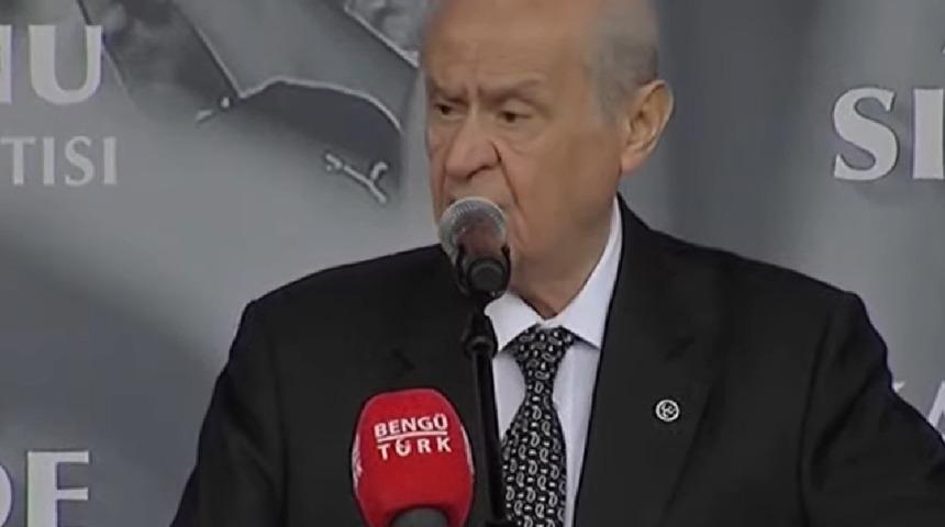 Son dakika: Bahçeli'den seçim mitinginde sert sözler! "Kılıçdaroğlu bu alçak göreve taliptir"