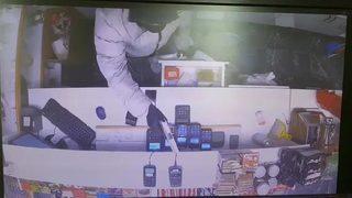 Akılalmaz plan: Oyuncak tabancayla 600 bin liralık soygun! Kimliği şaşkına çevirdi